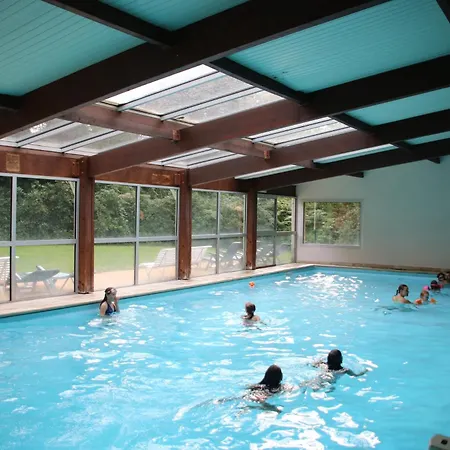 Petite Maison De Charme Dans Domaine Boisé Saint-Gâtien-des-Bois