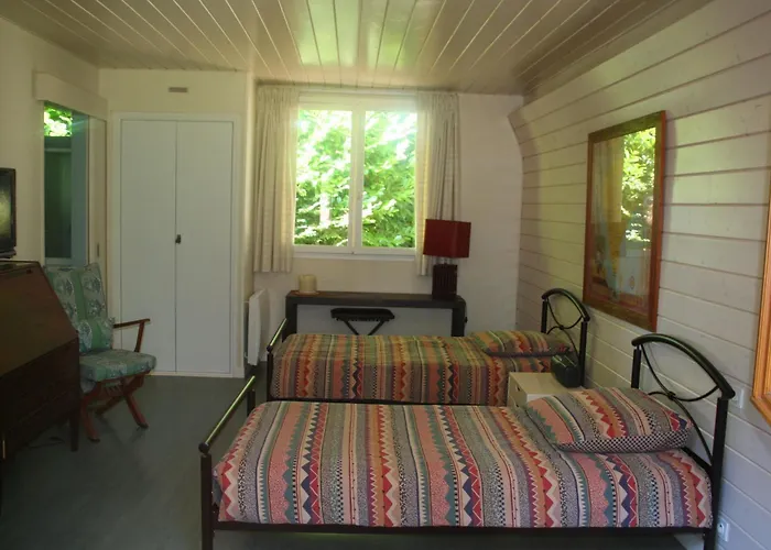 Nyaraló Petite Maison De Charme Dans Domaine Boise Saint-Gâtien-des-Bois