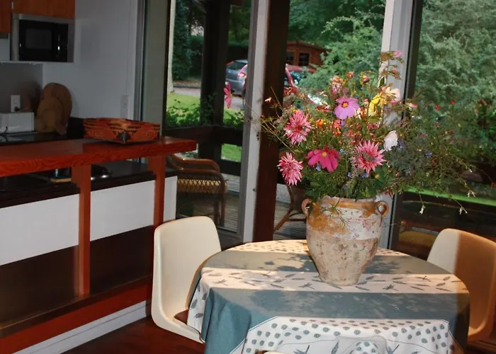 Petite Maison De Charme Dans Domaine Boise *